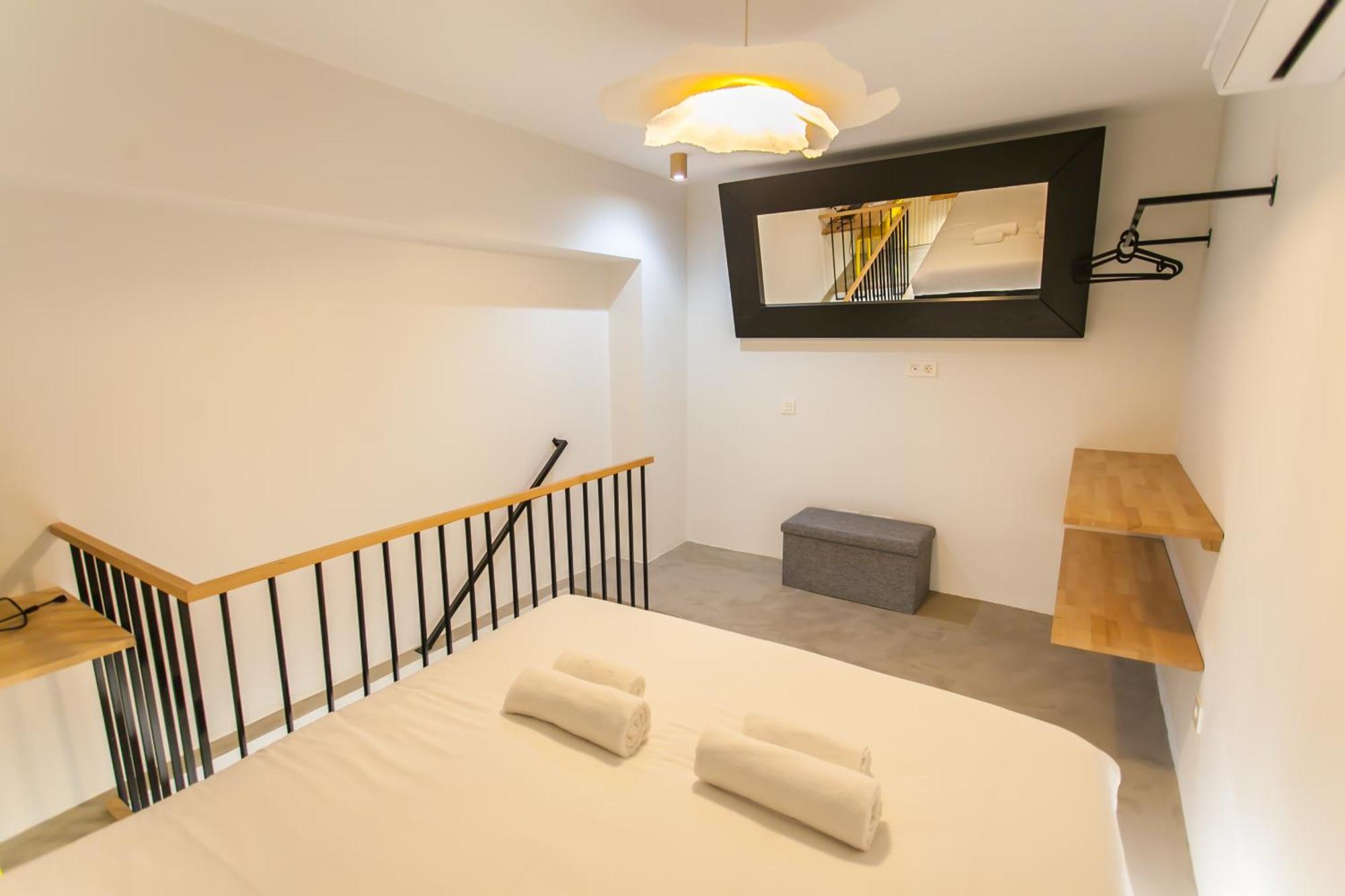 Guernica Luxury Duplex - Location, Light, And Art Apartment Madrid Exterior photo