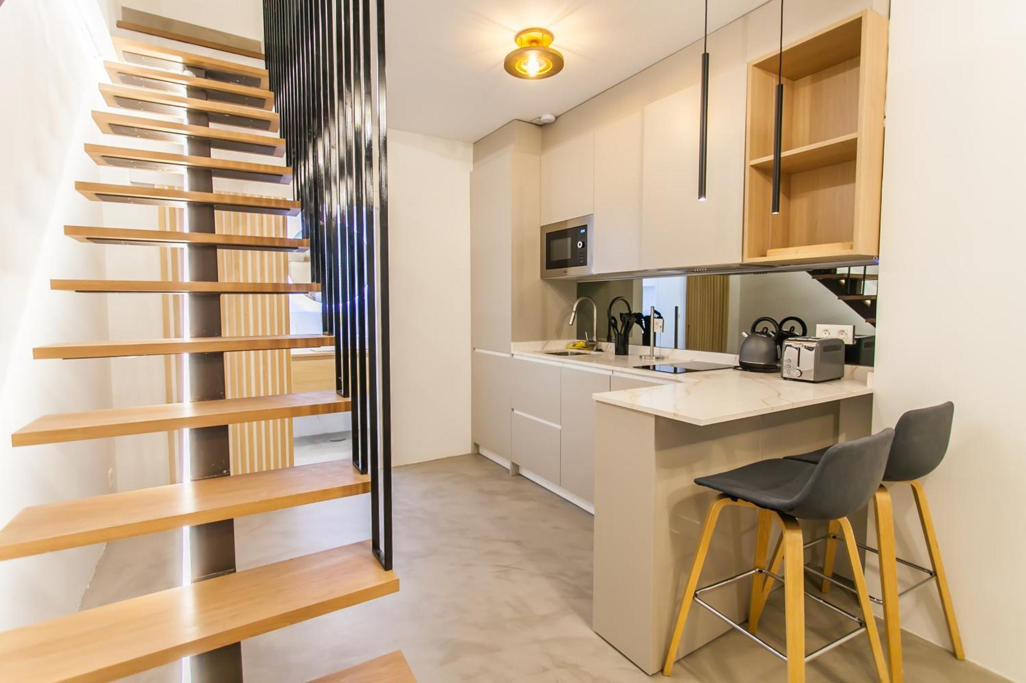 Guernica Luxury Duplex - Location, Light, And Art Apartment Madrid Exterior photo